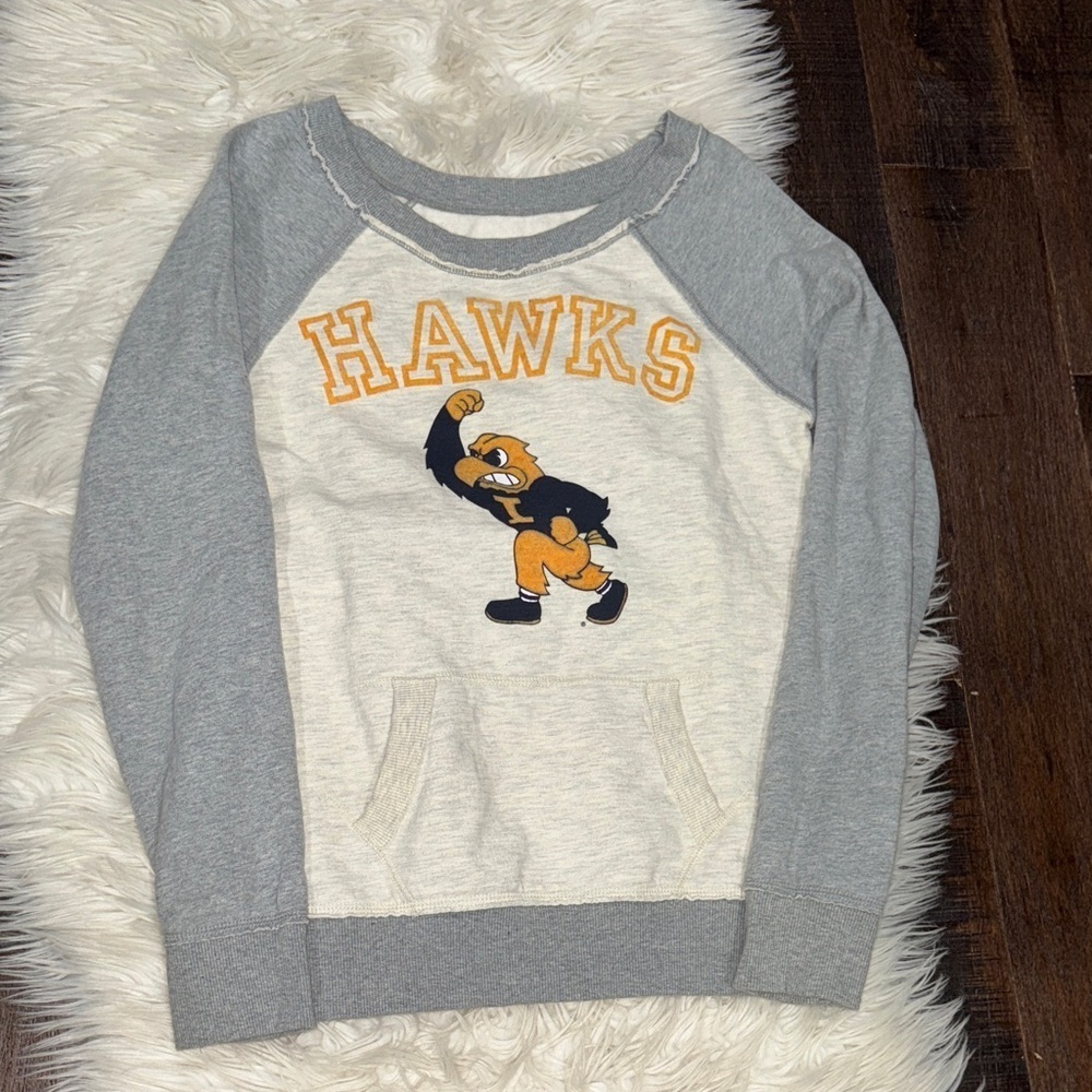 Gray and Cream Iowa Hawkeyes Sweatshirt